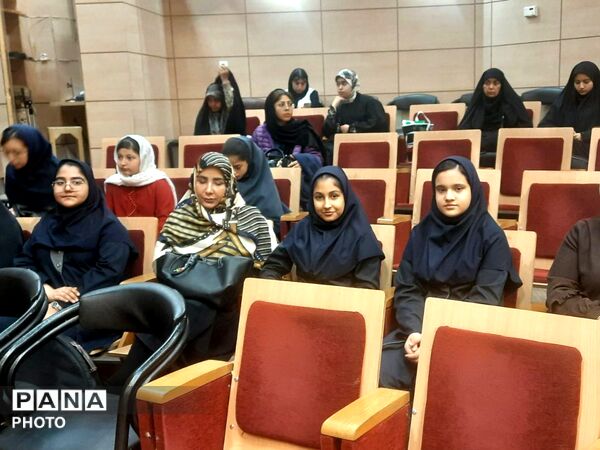 مسابقات فرهنگی هنری در ناحیه 2 مشهد