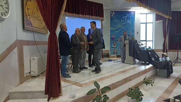 یادواره معلمانی که رفتند، اما درسشان ماند