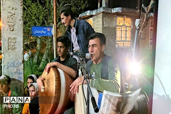 حضور در تجمعات خیابانی یعنی هیات من الذله در برابر دشمن زورگو و دروغگو