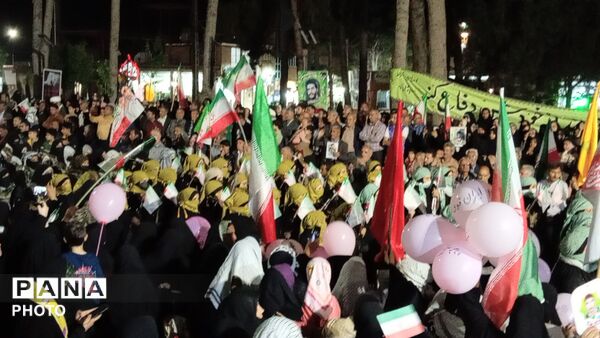 رژه نظامی دختران جان فدای شهرستان خلیل آباد
