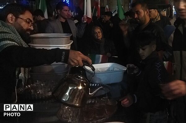 موکبی از جنس خدمت در نیشابور 