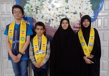 پیشتازان سازمان دانش آموزی و خبرنگاران خبرگزاری پانا 
 در سوگ شهید جمهور