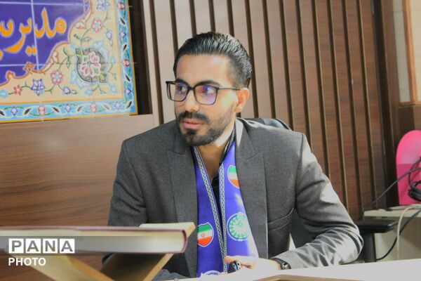 نشست مسئولان با خبرنگاران پانا ورامین