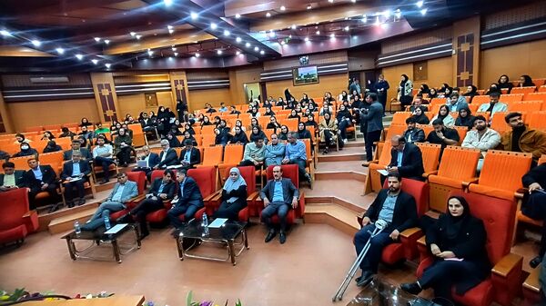 نشست بررسی ابعاد خودکشی و راهکارهای کاهش آن در کهگیلویه‌وبویراحمد