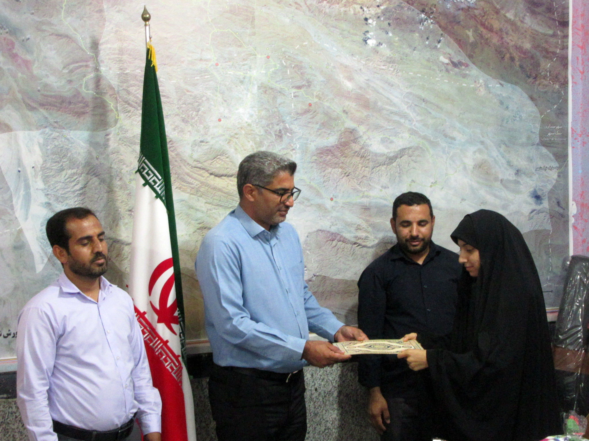 تجلیل از دانش‌آموزان خبرنگار پانای شهرستان بشاگرد 