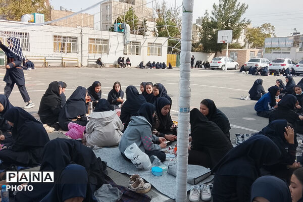 از سفره‌های رنگی تا لبخندهای شیرین؛ «صبحانه سلامت» در مدرسه
