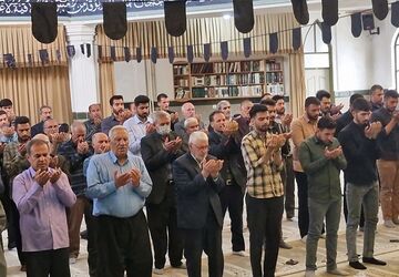 اقامه نمازجمعه در شهرستان کامیاران