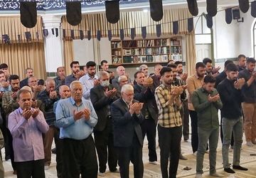 اقامه نمازجمعه در شهرستان کامیاران