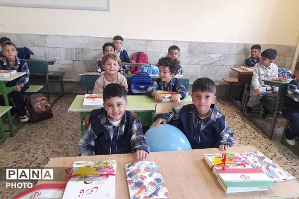 دومین رویداد گزارش تصویری پانا از نخستین روز حضور کلاس‌اولی‌ها در مدارس خراسان شمالی