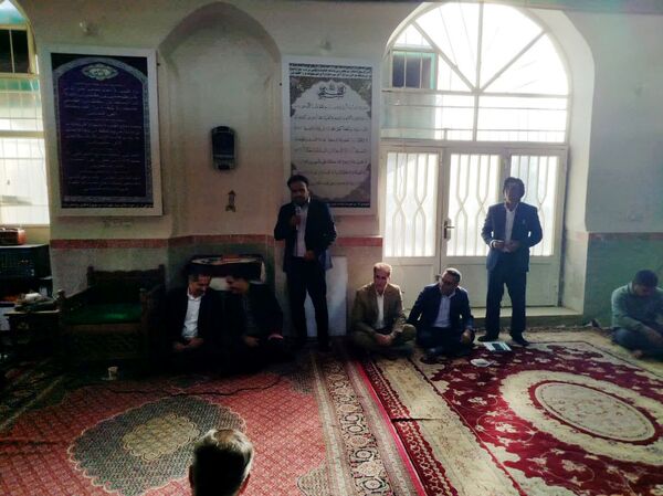 جلسه هادی هاشمی‌نیا با اهالی محله ده‌محسن؛ تأکید بر رفع مشکلات زیرساختی و خدمات شهری