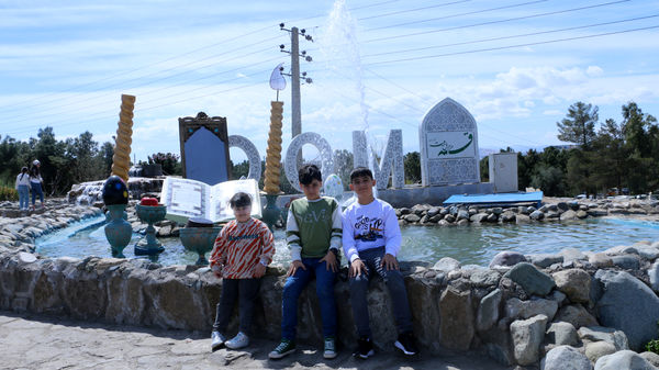 خدمات‌رسانی ستاد تسهیلات و راهنمای زائران نوروزی در قم