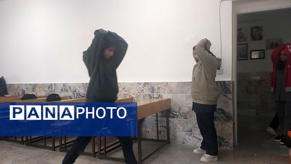 اجرای طرح دادرس دانش‌آموزی در دبیرستان شهید صدر ناحیه ۶ مشهد