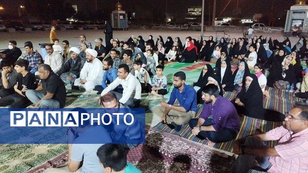 پارسیان در شب ولادت حضرت زینب (س) غرق در شادی و نور 