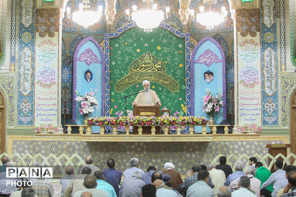 جشن زادروز پیامبر گرامی اسلام و صادق آل محمد(ص) در حرم حضرت معصومه(س)
