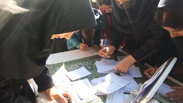 انتخابات شورای دانش آموزی در دبیرستان کوثر فرهنگیان 
