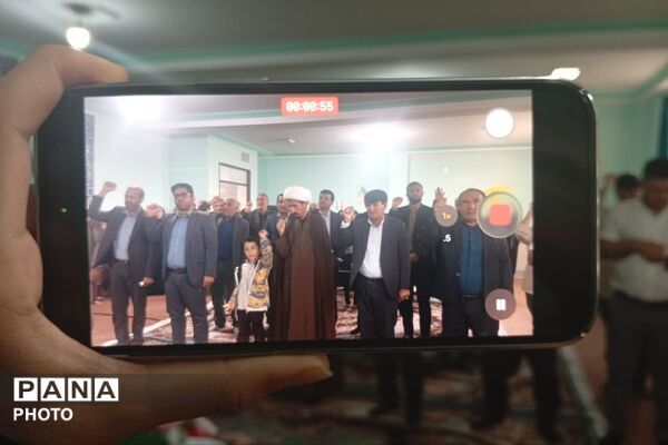 مراسم چهلمین روز شهدای دانش‌آموز و جنگ رمضان در دبیرستان پروین اعتصامی قلعه رئیسی