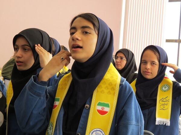 اردوی تمشک دختران بجنورد در اردوگاه شهید چمران 
