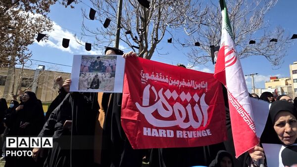 تجمع و خونخواهی فرهنگیان در شهرکرد 
