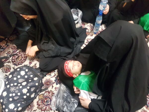 برگزاری بزرگترین اجتماع شیرخوارگان حسینی در حرم مطهر رضوی