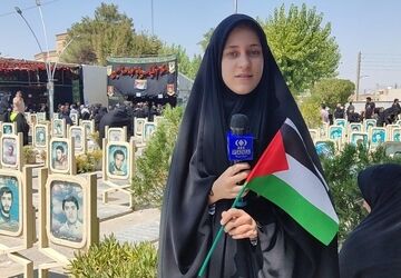  دلدادگان حسینی قدم‌های خود را به نیت ظهور صاحب الزمان (عج)، کودکان  فلسطینی و شهدا بر می‌دارند