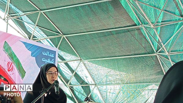 زنگ مهر و مقاومت در میناب با یاد شهدای «شجره طیبه» 