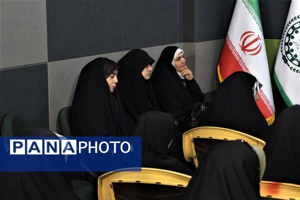 حضور مدیرعامل خبرگزاری پانا در جمع دانش‌آموزخبرنگاران استان قم