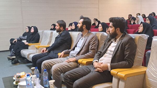 برگزاری کارگاه‌های توانمندسازی سپهر دانش و معرفت مربیان پرورشی مدارس دولتی و غیردولتی در ناحیه 2 کرج