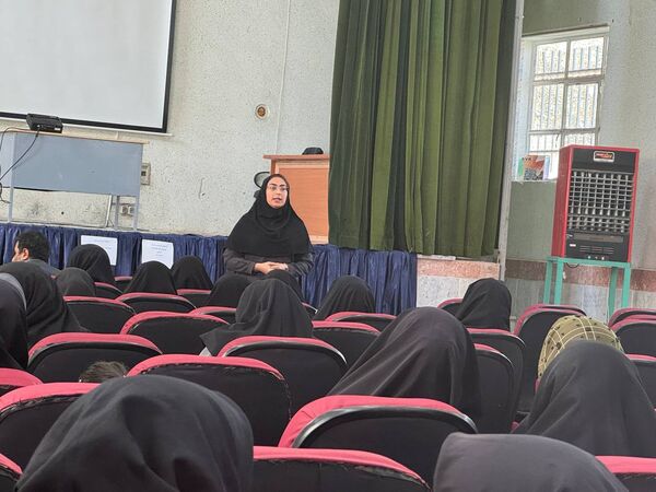 کارگاه توانمندسازی موسسان کودکستان‌های فاروج