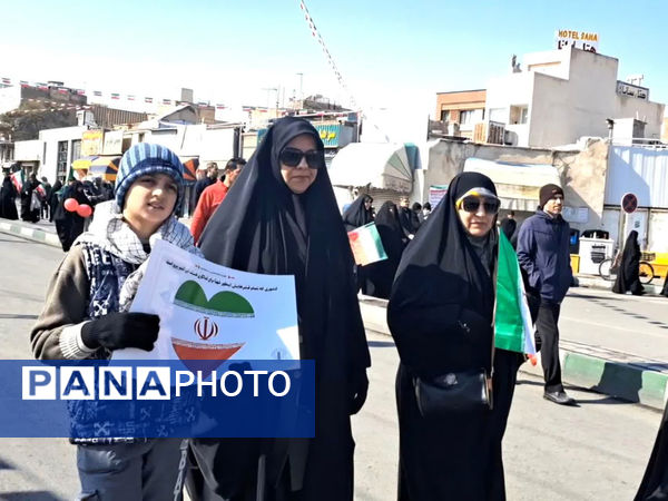 راهپیمایی 22 بهمن در قم -2