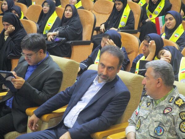 برگزاری یادواره شهدای جنگ ۱۲ روزه در کانون رشد ناحیه 3 کرج 