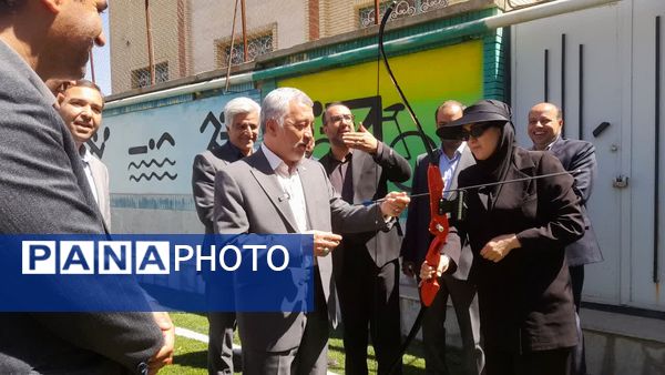 افتتاح زمین چمن هنرستان تربیت بدنی محمد شهرستانی ناحیه ۶ مشهد