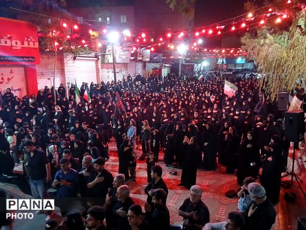 عزاداری مردم به ویژه نوجوانان و جوانان در سوگ سرور و سالار شهیدان