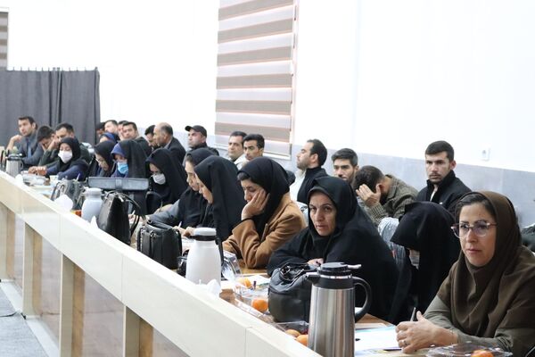 گردهمایی تخصصی مدیران مدارس ابتدایی شهرستان راز و جرگلان با معاون آموزش ابتدایی اداره‌کل استان و روسای ادارات