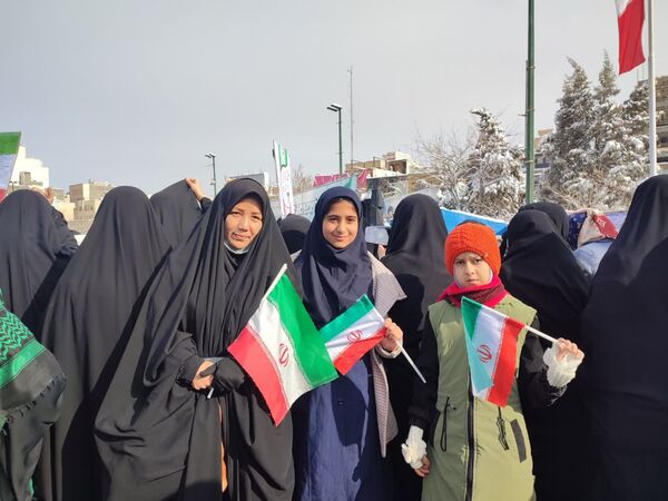 راهپیمایی یوم الله ۲۲بهمن، تجدید میثاق با آرمان‌های اسلام در مشهد مقدس