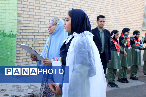 آیین جشن عاطفه‌ها در دبستان ولایت سمنان 
