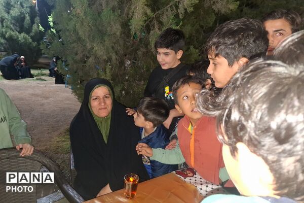 برای حفظ ایران، سنگر ما خیابان