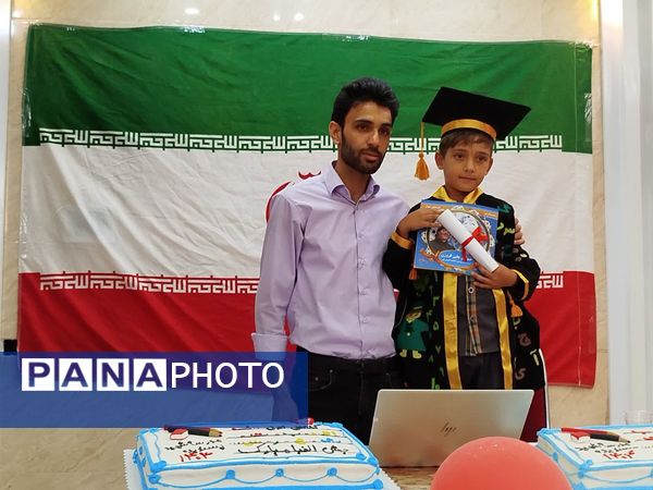 جشن الفبا دانش‌آموزان پایه اول دبستان شهید پسندیده فدافن