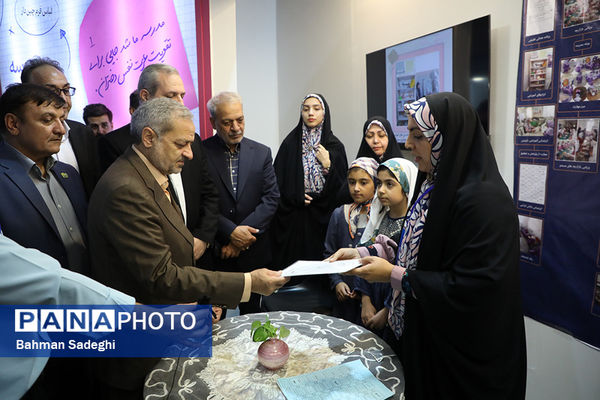 بازدید وزیر آموزش و پرورش از دومین رویداد بین‌المللی الف‌تا