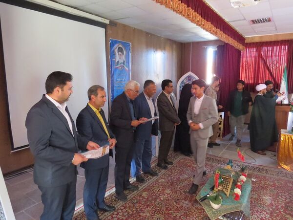 برگزاری مسابقات استانی قرآن و عترت دانش‌آموزی در بجنورد