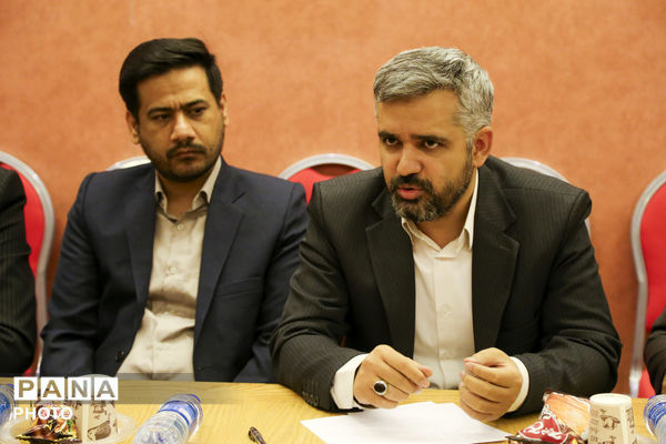 نخستین نشست شورای اطلاع‌رسانی فارس در سال ۱۴۰۵