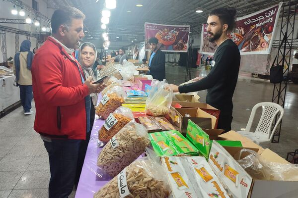 نمایشگاه فروش پاییزه در قائمشهر