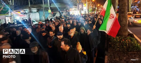 لنگرود در عزای رهبرش شب‌ها بیدار است