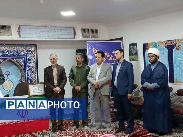 آغاز سال تحصیلی با اهدا کیف و لوازم تحریر به دانش‌آموزان تحت حمایت کمیته امداد در خلیل آباد