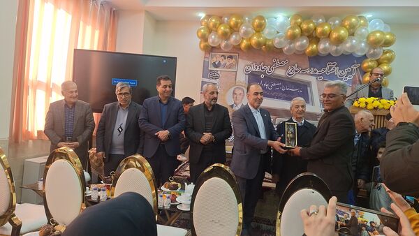 آیین افتتاحیه مدرسه «حاج مصطفی جاودان» و کلنگ‌زنی مدرسه «بهروز حق‌پناه» در ناحیه ۴ اصفهان
