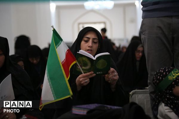 مراسم احیاء نخستین شب قدر در حرم حضرت معصومه(س)