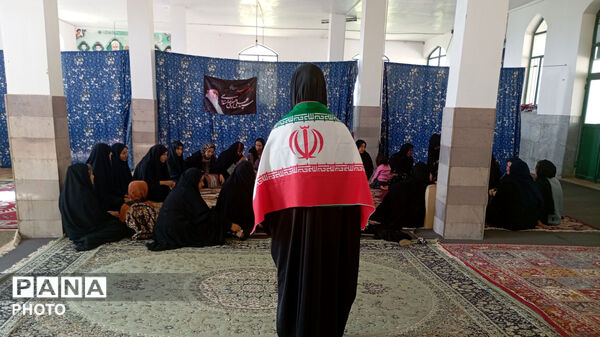 بر پایی محافل انس با دعا توسط بانوان روستای شلیل