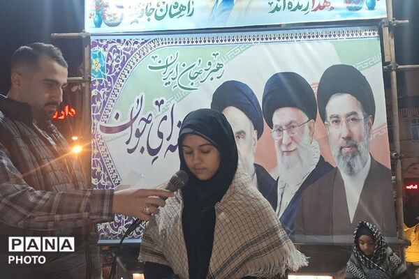 اجتماع پرشور شبانه مردم انقلابی در شهرستان فیروزکوه