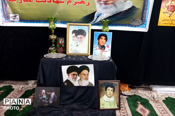 اجتماع بزرگ مردم قلعه رئیسی در پی شهادت رهبر معظم انقلاب 