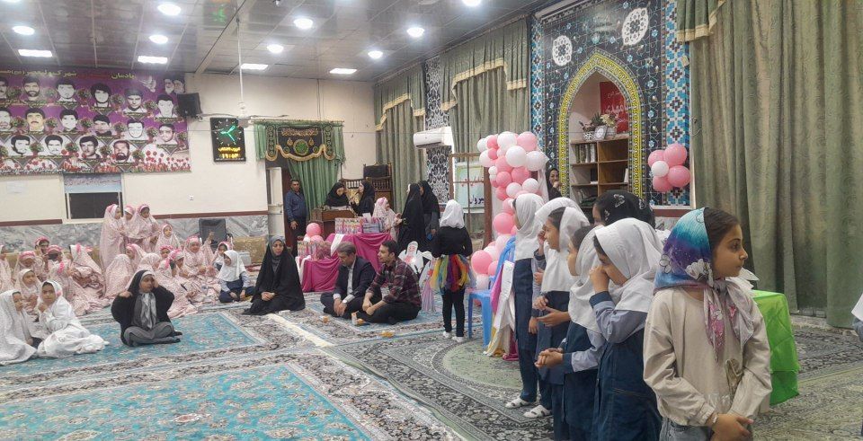 جشن تکلیف دانش آموزان دبستان هیأت امنایی ضحی یک