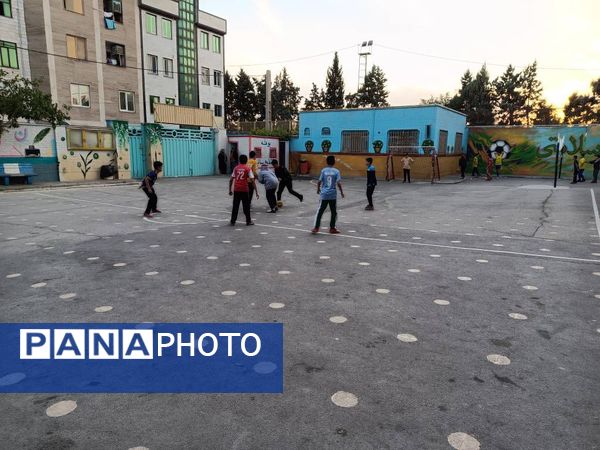 برگزاری اردوی درون مدرسه‌ای با عنوان «شبی در فرنو» در دبیرستان فرنو شهرستان قدس